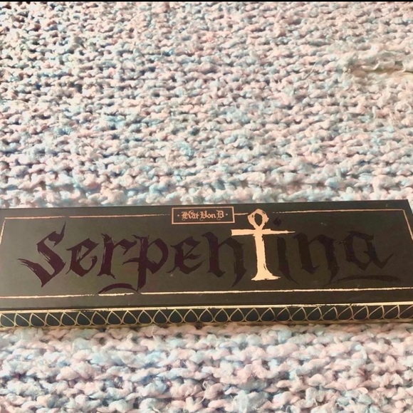Kat Von D Other - Kat Von D Serpentina Palette Kat Von D Other - Kat Von D Serpentina Palette